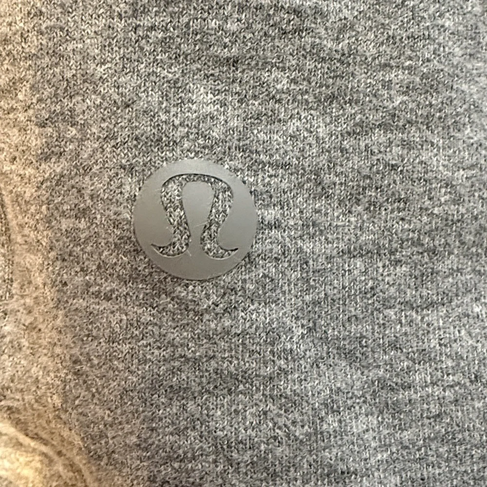 Lululemon All Yours Hoodie Athletic Fleece Kangaroo Pocket Heather Gray Womens 6